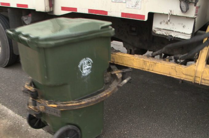 The Pros and Cons of Curbside and Dumpster Trash Pickup